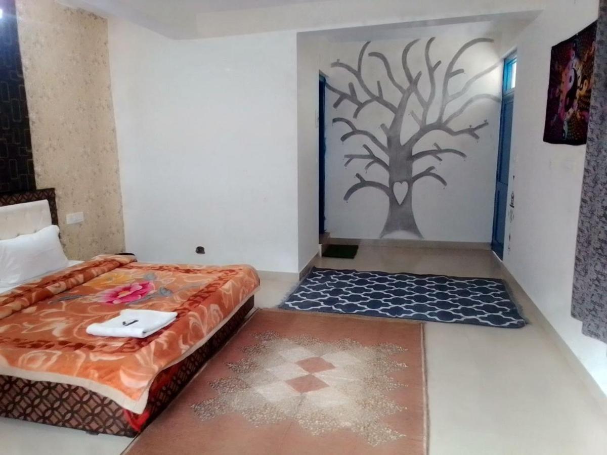 Moonlight Ridge Apartment МакЛеод Ганж Екстериор снимка