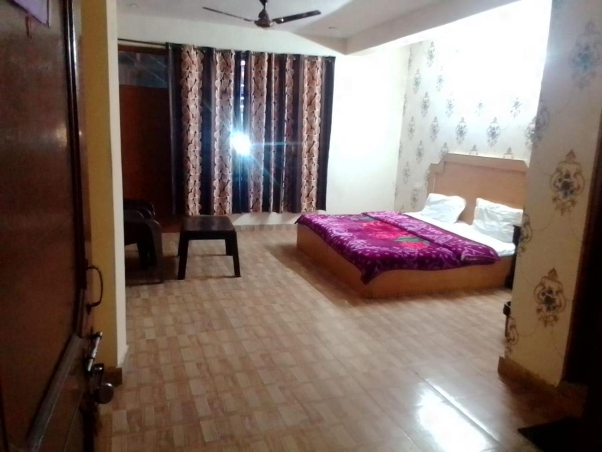 Moonlight Ridge Apartment МакЛеод Ганж Екстериор снимка